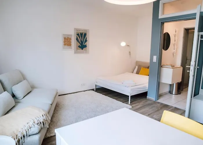 Mitten Im Zentrum Mit 24h Check-in كيل